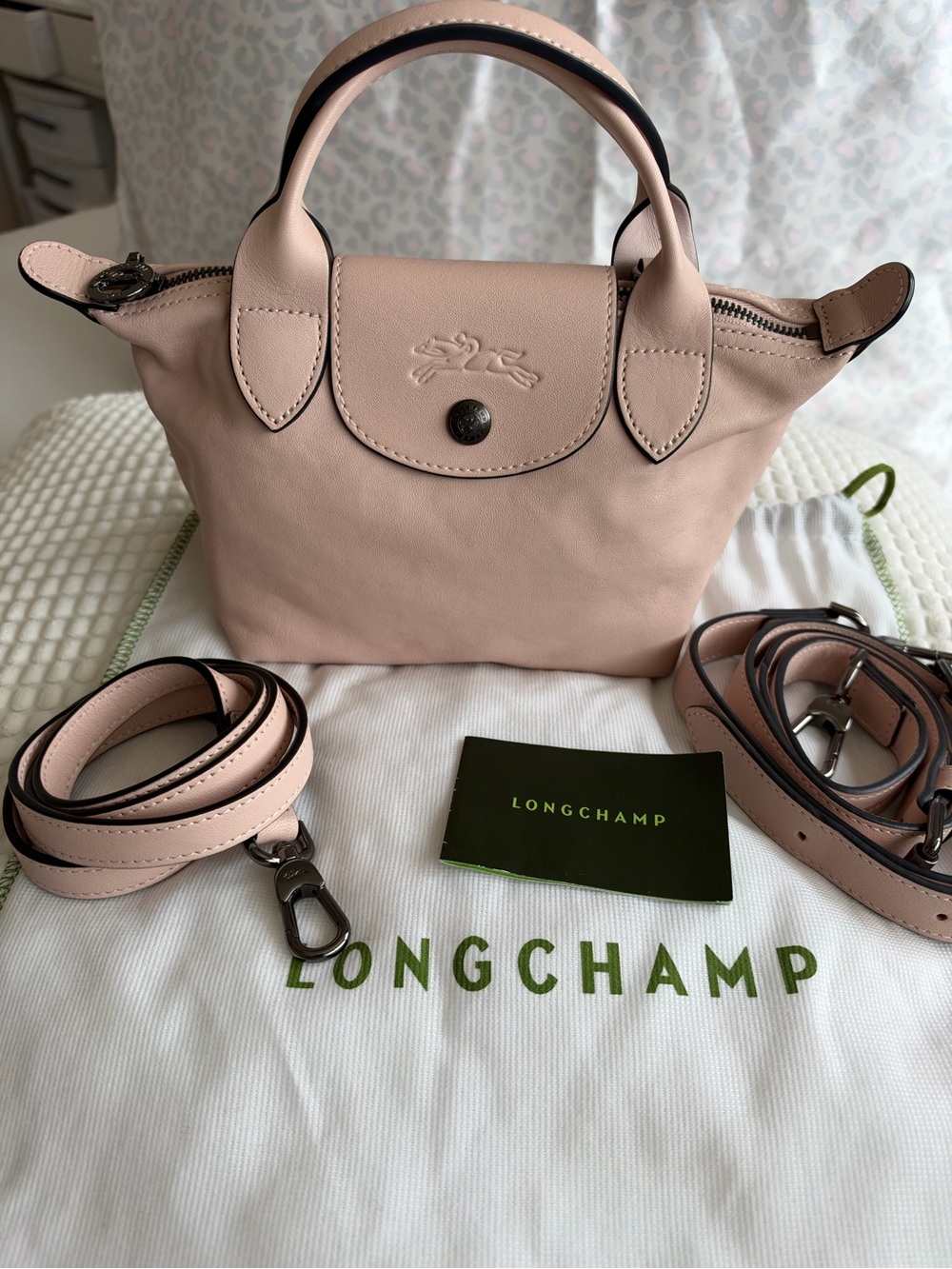 Longchamp Small Crossbody Top-Handle Bag in Blush Pink - Picture 5 of 7